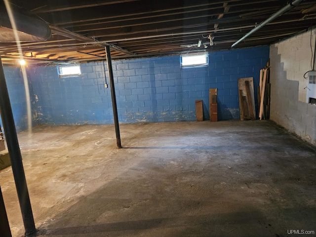619 N 7th St, Ontonagon, MI 49953 - view of basement