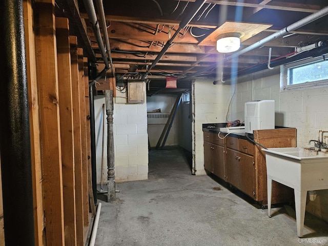 619 N 7th St, Ontonagon, MI 49953 - view of below grade area