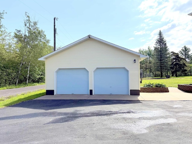 21805 Number 9 Rd, Hancock, MI 49930 - view of detached garage