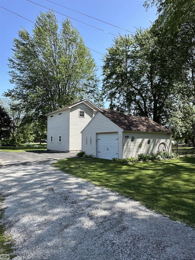 2100 Michigan St, Algonac, MI 48001 - view of outdoor structure featuring gravel driveway