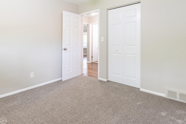 4444 Martin Rd, Warren, MI 48092 - unfurnished bedroom featuring carpet and a closet
