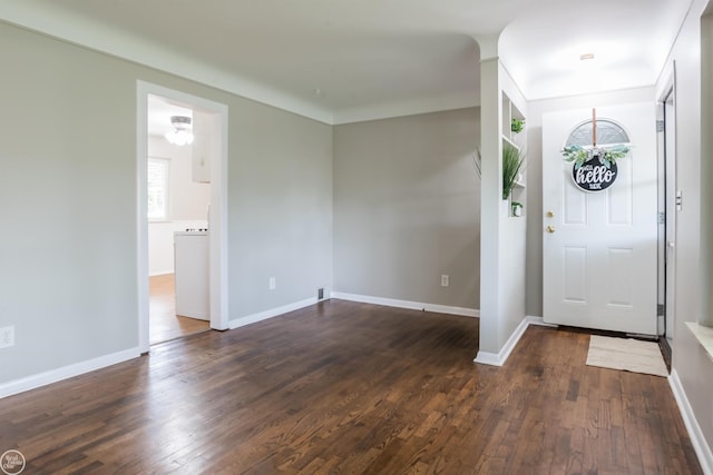 4444 Martin Rd, Warren, MI 48092 - entrance foyer with dark wood-style floors and baseboards