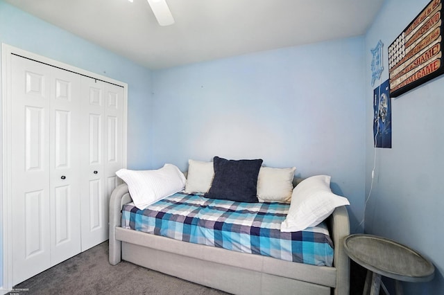 31222 Settlers Way Dr, Flat Rock, MI 48134 - carpeted bedroom with a closet and a ceiling fan