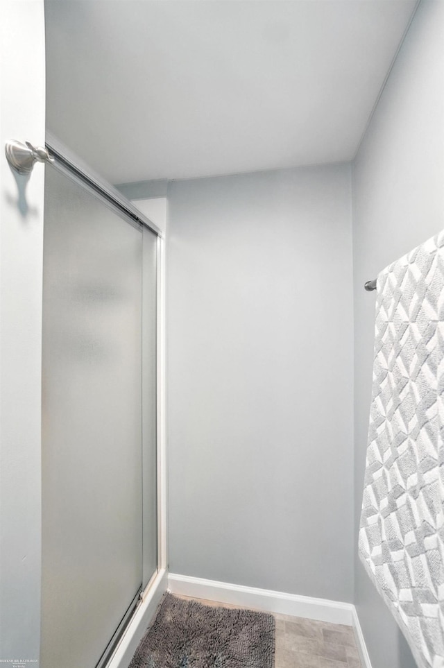 31222 Settlers Way Dr, Flat Rock, MI 48134 - bathroom with a stall shower