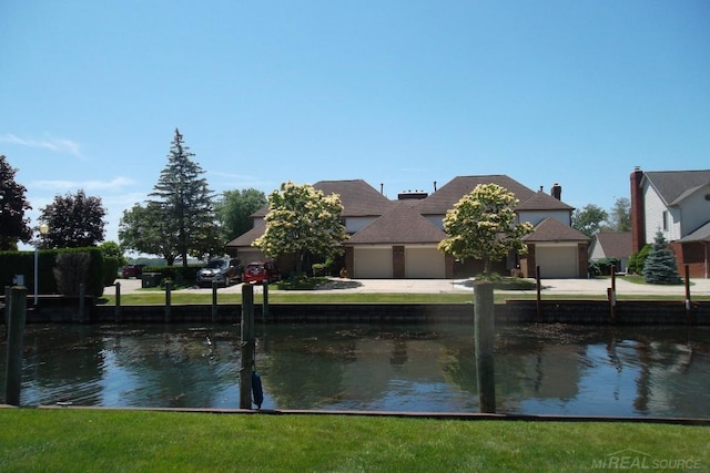 129 Cherryl Ln, Algonac, MI 48001 - water view