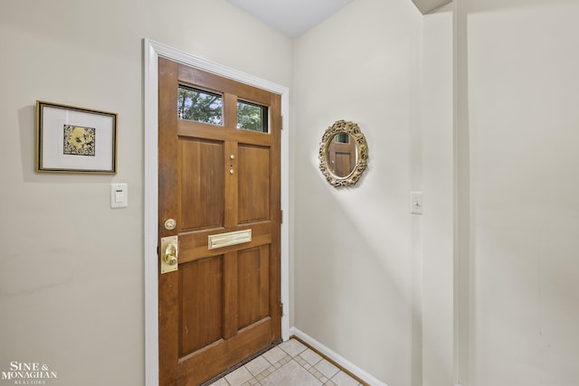 1344 Torrey Rd, Grosse Pointe Woods, MI 48236 - foyer featuring baseboards and light tile patterned flooring