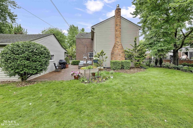 1344 Torrey Rd, Grosse Pointe Woods, MI 48236 - view of yard featuring a patio