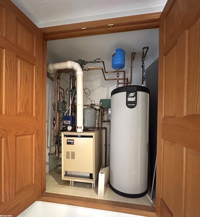 10125 Saint John Dr, Algonac, MI 48001 - utilities featuring gas water heater and a heating unit