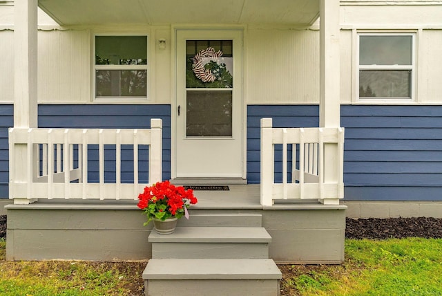 1404 Pine St, Port Huron, MI 48060 - entrance to property with a porch