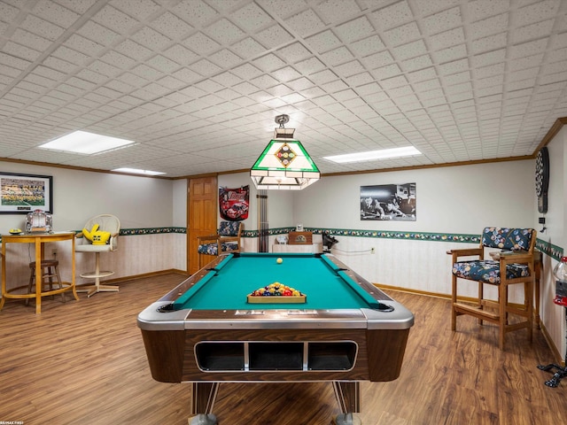 1008 Hidden Ln, Rochester Hills, MI 48309 - recreation room featuring wood finished floors, crown molding, and billiards table