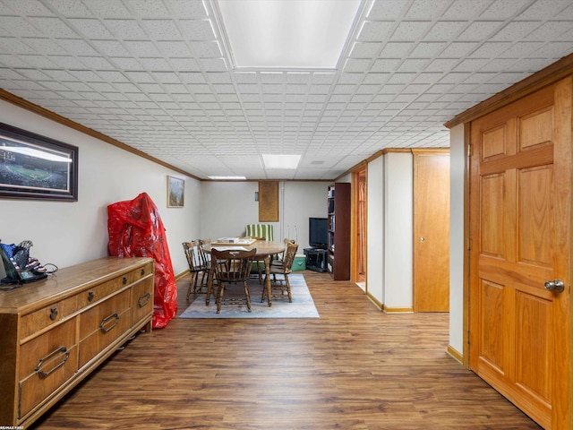 1008 Hidden Ln, Rochester Hills, MI 48309 - dining room featuring crown molding and wood finished floors