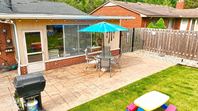 528 Hidden Ln, Grosse Pointe Woods, MI 48236 - view of patio / terrace featuring area for grilling