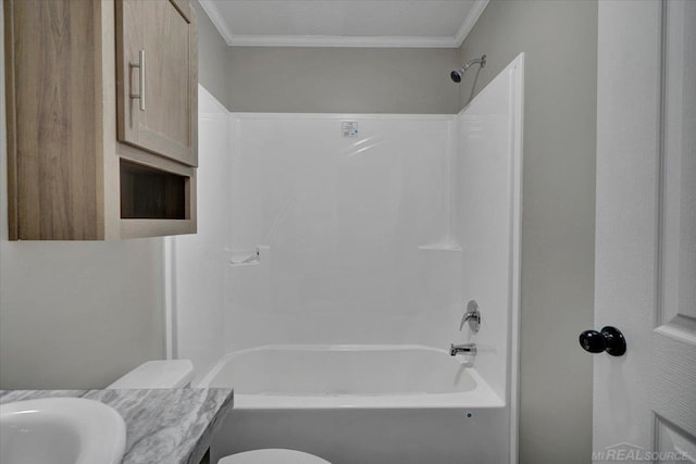260 Meadow Ln, Port Huron, MI 48060 - bathroom with washtub / shower combination, vanity, and ornamental molding