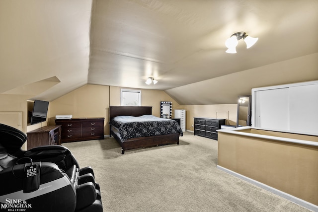 1857 Roslyn Rd, Grosse Pointe Woods, MI 48236 - bedroom featuring carpet flooring and vaulted ceiling