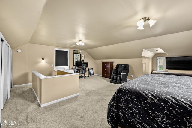 1857 Roslyn Rd, Grosse Pointe Woods, MI 48236 - bedroom with light colored carpet, lofted ceiling, and an office area