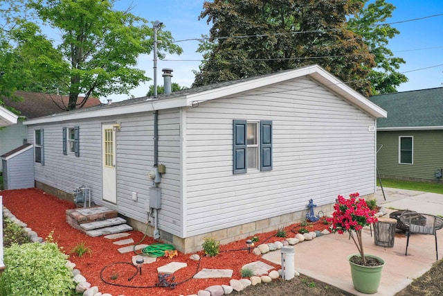 109 Cooper Rd, Houghton Lake Heights, MI 48630
