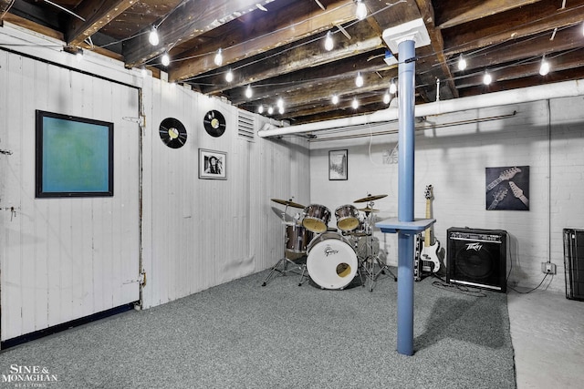 488 University Pl, Grosse Pointe, MI 48230 - view of finished basement