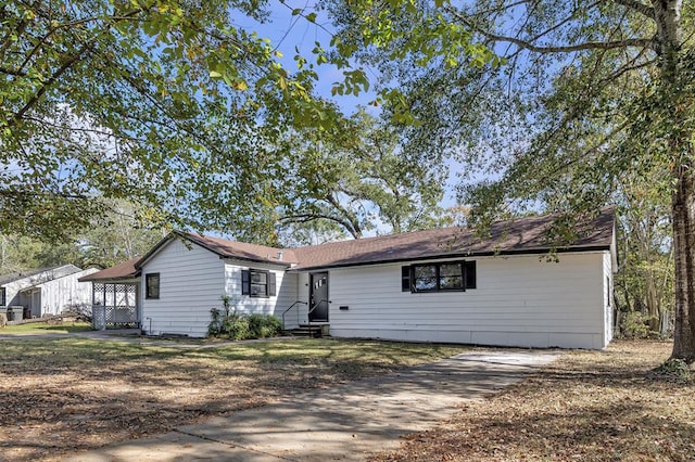 view of front of house