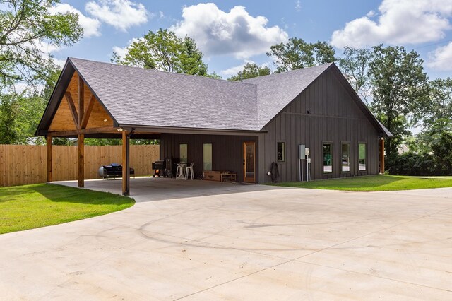 190 Whitehead Dr, Diboll, TX 75941 - surrounding community with concrete driveway and a carport