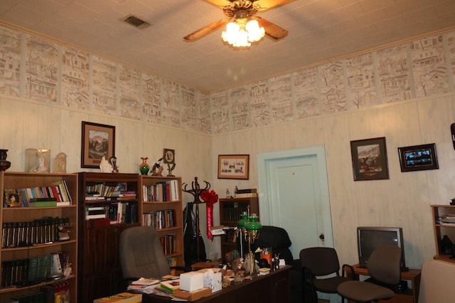 office featuring ceiling fan