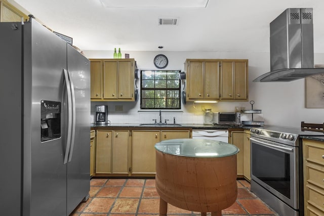 kitchen featuring appliances with stainless steel finishes, sink, and exhaust hood