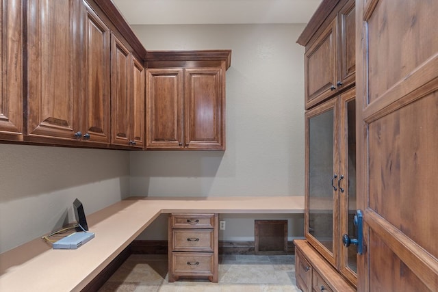 4207 S Chestnut St, Lufkin, TX 75901 - unfurnished office featuring built in study area