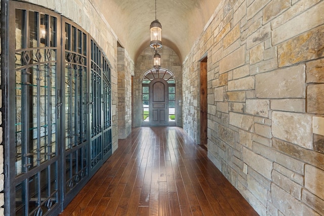 4207 S Chestnut St, Lufkin, TX 75901 - foyer entrance with vaulted ceiling, wood-type flooring, and arched walkways
