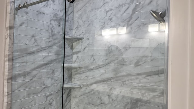 138 Breezeway Dr, Brookeland, TX 75931 - room details with tiled shower