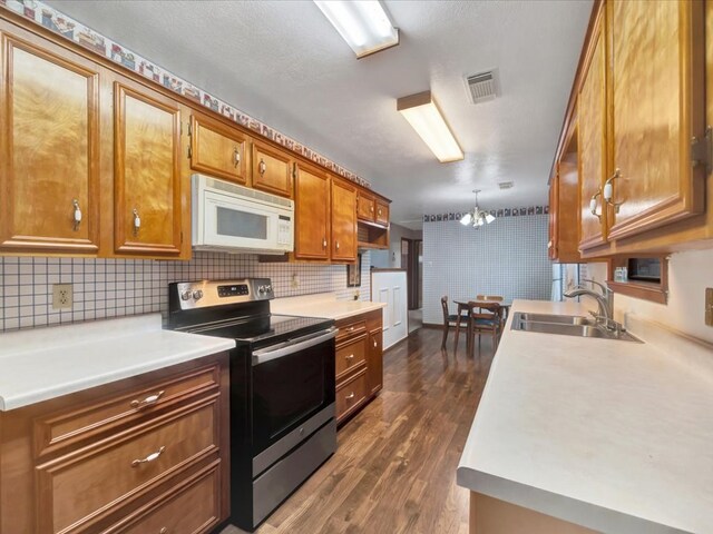 1529 Taylor Lake Cir, Livingston, TX 77351 - photo 12