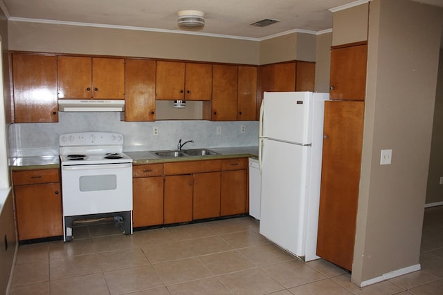 kitchen with sink, tasteful backsplash, crown molding, light tile patterned floors, and white appliances