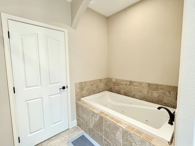 300 Deer Trace Blvd, Diboll, TX 75941 - full bath with a jetted tub and tile patterned floors