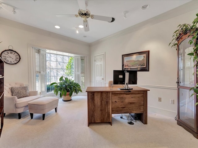 office area featuring light colored carpet, ceiling fan, and ornamental molding