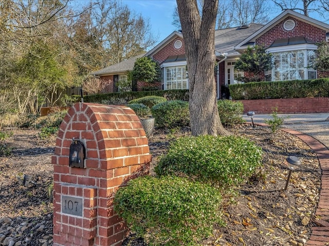 view of front of property