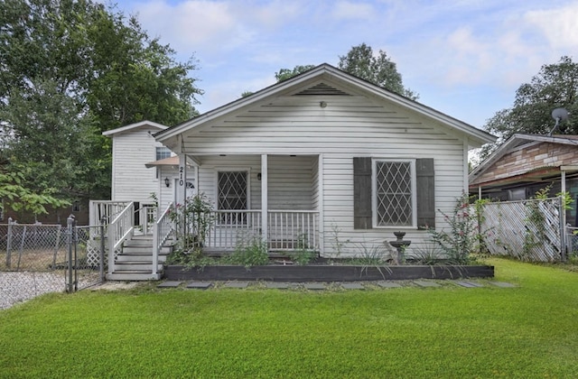 Listing photo 2 for 210 Forest Park Blvd, Lufkin TX 75904