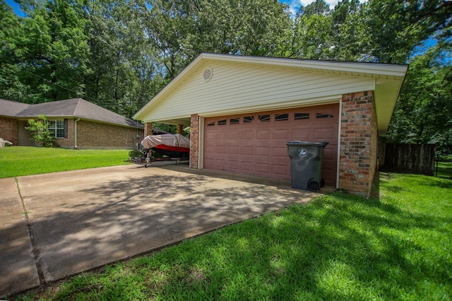 309 Echo Ln, Lufkin, TX 75904 - garage featuring driveway