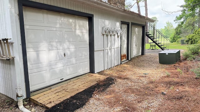 2528 Sam Rayburn Pkwy, Brookeland, TX 75931 - view of garage