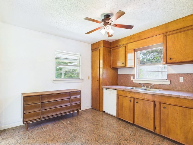 177 Fuller St, Zavalla, TX 75980 - photo 6