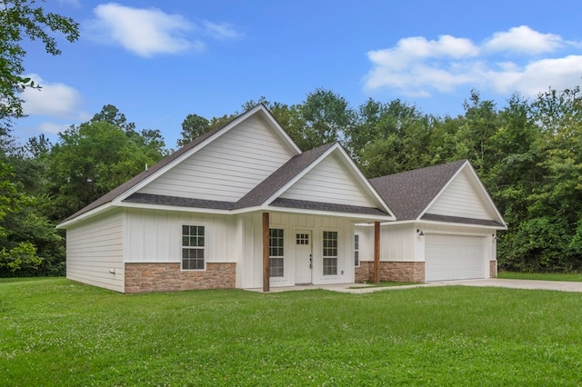 1911 Paul Ave, Lufkin, TX 75901 - modern inspired farmhouse with a shingled roof, stone siding, and driveway