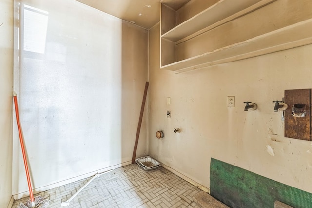 3314 Brook Holw, Nacogdoches, TX 75964 - view of laundry area