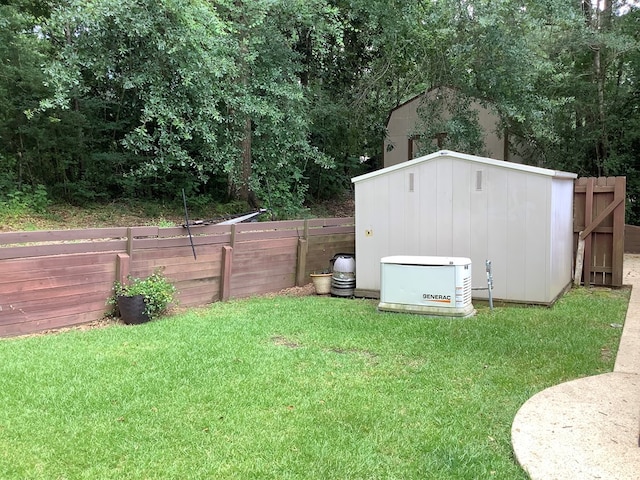 810 Denton Dr, Jasper, TX 75951 - view of yard with a storage unit