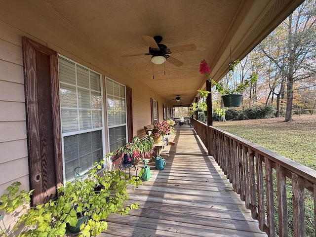 deck featuring ceiling fan