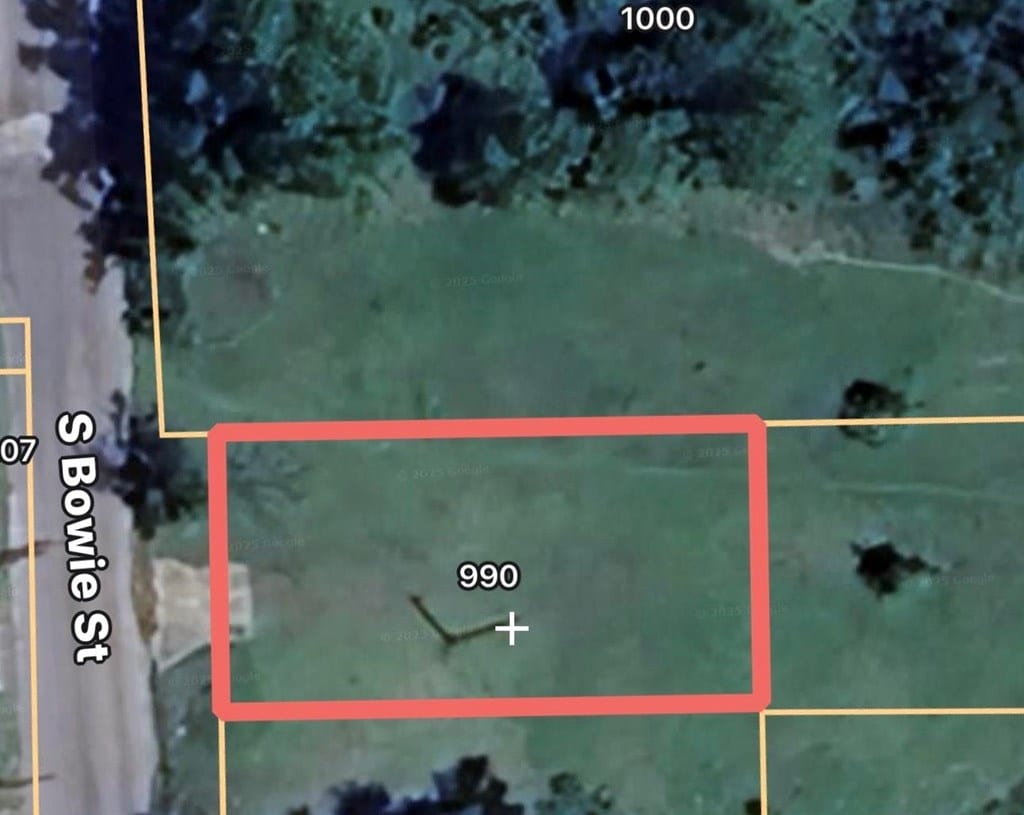 990 S Bowie St, Jasper, TX 75951