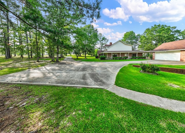 exterior space featuring a yard