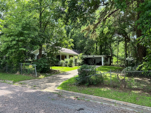 886 Johnson St, Jasper, TX 75951 - photo 3