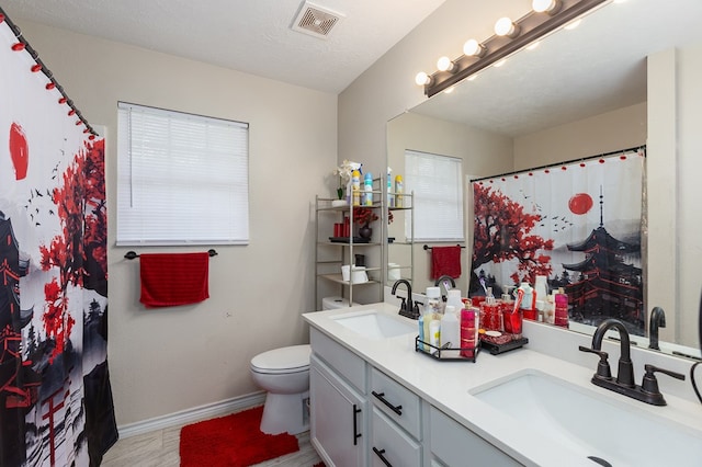 225 Jerri St, Lufkin, TX 75901 - full bath featuring double vanity and a shower with shower curtain