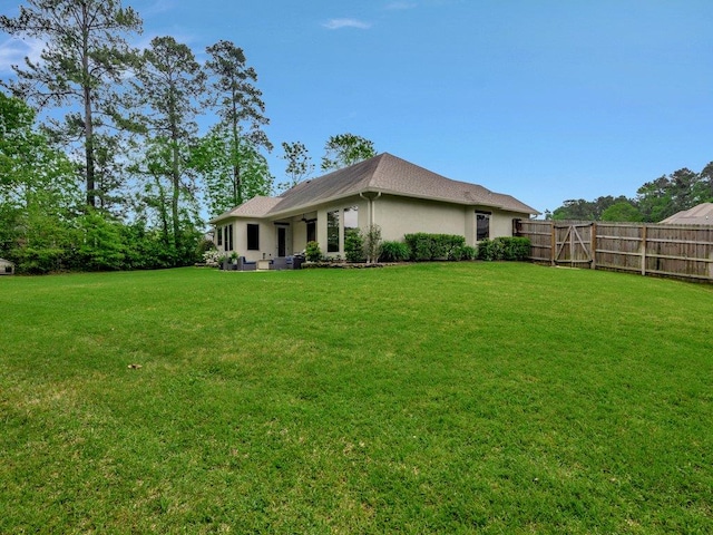 210 Mission Hills Dr, Lufkin, TX 75901 - exterior space featuring fence