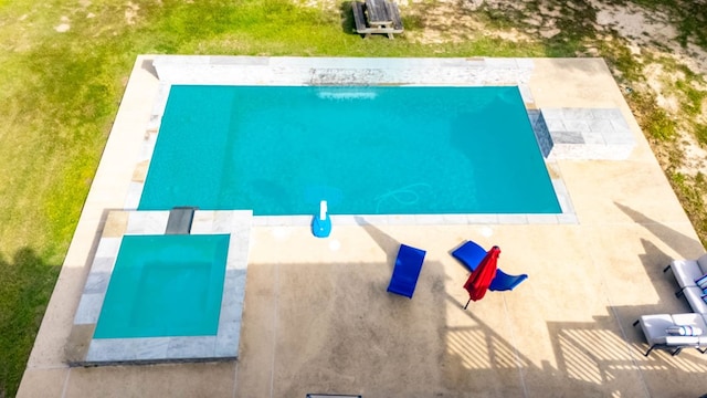 exterior space with a yard