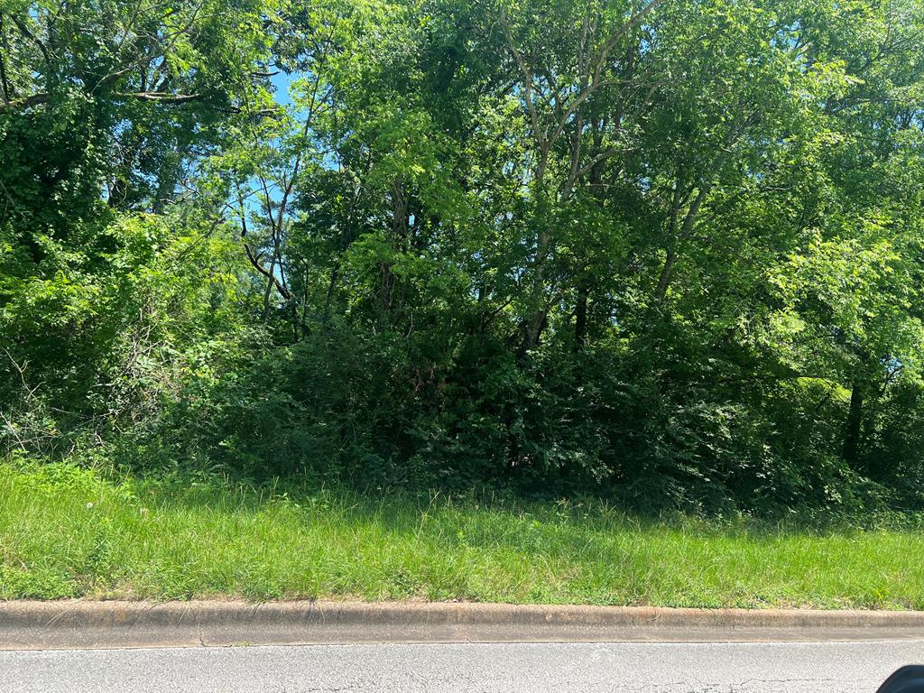 1706APPROX Norwood Dr, Lufkin, TX 75901