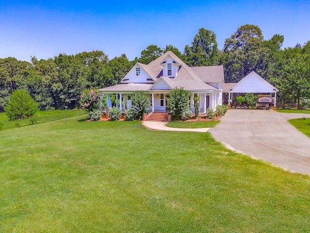 view of front of house featuring a front lawn and a porch