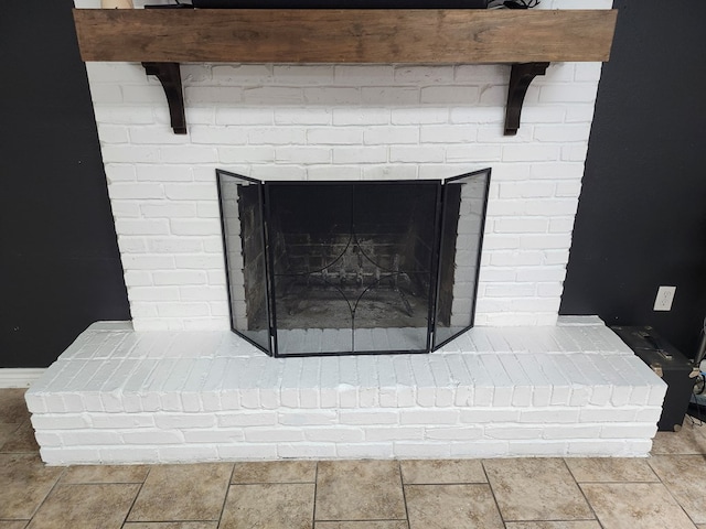 1805 Hanks St, Lufkin, TX 75904 - detailed view of a fireplace